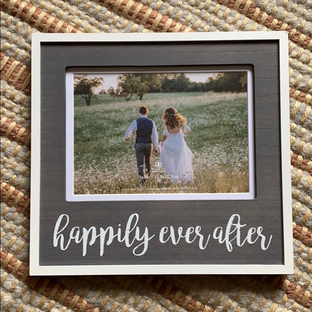 “happily ever after” photo frame (5x7in)